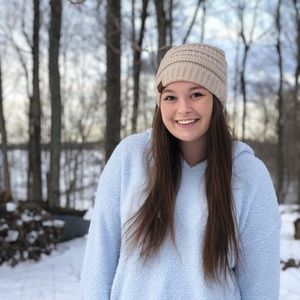 Meet your Posher, Gabby